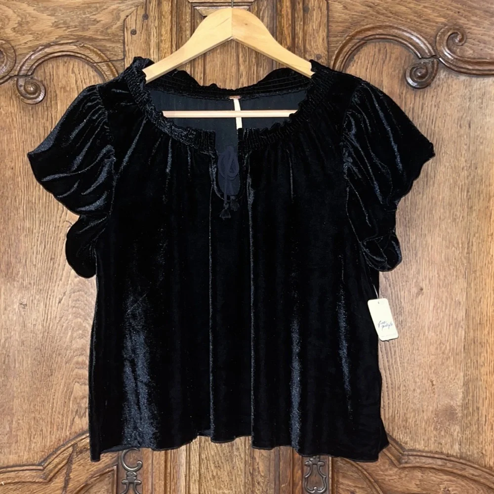 Free People Terese Velvet Ruffled Keyhole Tie Neck Short Puffed Sleeve T… - Picture 7 of 13